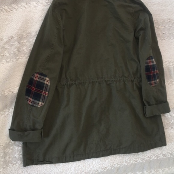 Blue Pepper Green Jacket - Picture 3 of 3